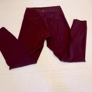 Lululemon leggings size 8